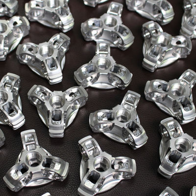 यांत्रिक सीएनसी एल्यूमीनियम मशीनिंग भागों उच्च परिशुद्धता anodizing चांदी की सतह खत्म