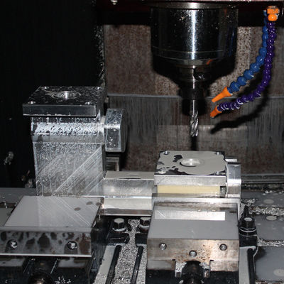 उच्च परिशुद्धता सीएनसी एल्यूमीनियम मशीनिंग भागों Anodizing चित्रकारी सतह खत्म